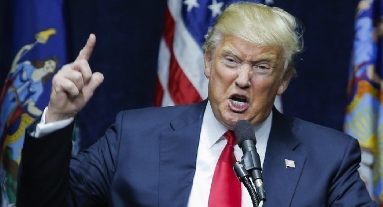 
 Дональд Трамп подал в суд на JPMorgan на 5 миллиардов долларов! Это может иметь последствия и для мира криптовалют!		