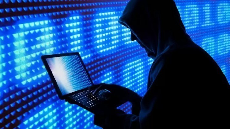 
 Крупный хакерский скандал в альткоине: злоумышленник обманул сообщество, потратив всего 1800 долларов, и собирается захватить контроль над криптовалютой		