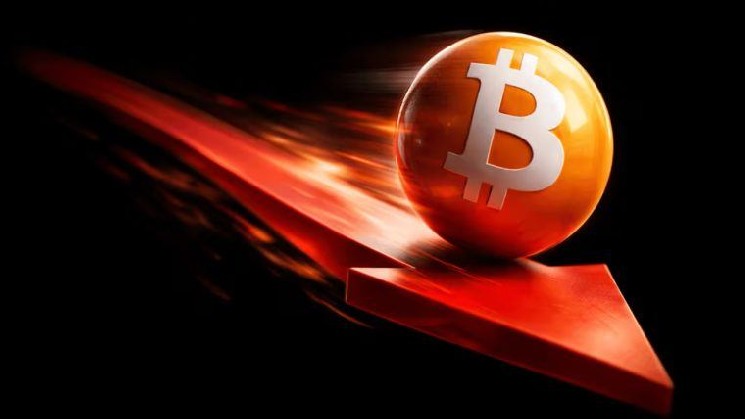 
 Биткоину грозит падение до 55 000 долларов, в то время как аналитик подтверждает прогноз в 100 000 долларов		