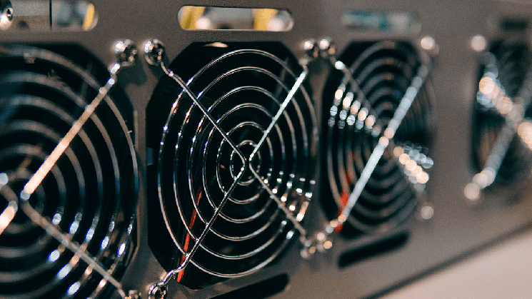 
 Gomining добыла первый активный блок Bitcoin версии Stratum V2, передав контроль майнерам		