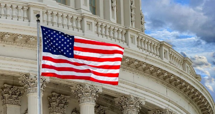 
 Сенаторы США призвали провести расследование в отношении Polymarket		