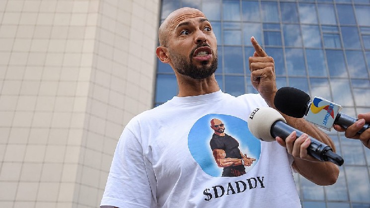 
 После ареста Эндрю Тейта рыночная капитализация его мемкоина упала на 45%		