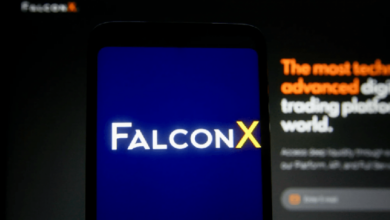 В связанный с FalconX биткоин-кошелек, неактивный с 2011 года, переведено ,2 млн В связанный с FalconX биткоин-кошелек, неактивный с 2011 года, переведено ,2 млн